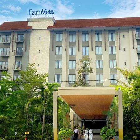 Famvida Hotel Lubuklinggau 외부 사진