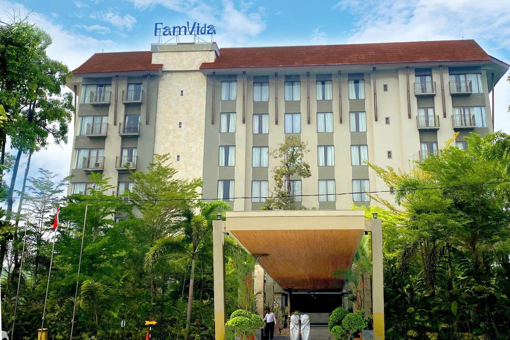 Famvida Hotel Lubuklinggau 외부 사진