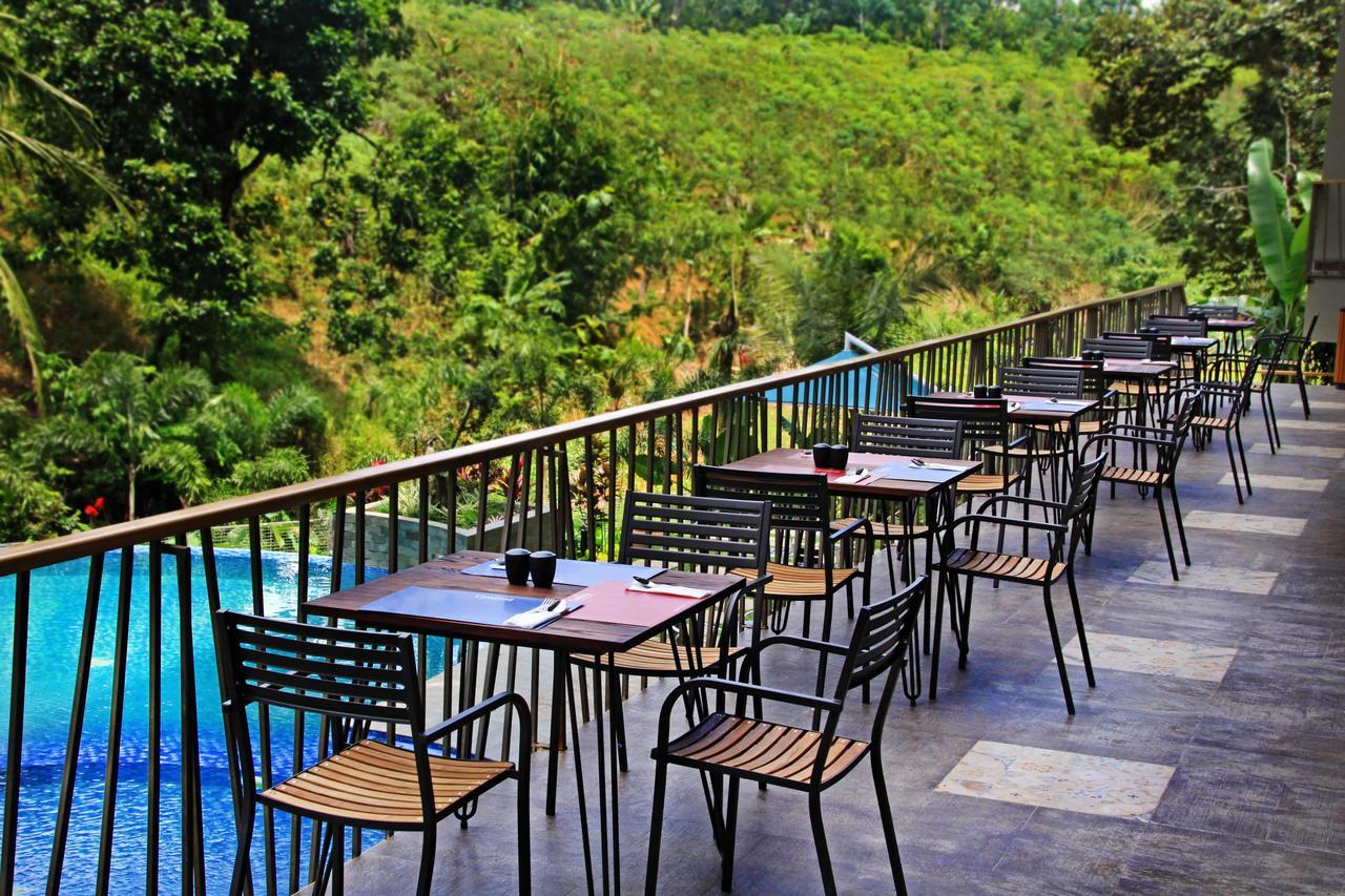 Famvida Hotel Lubuklinggau 외부 사진