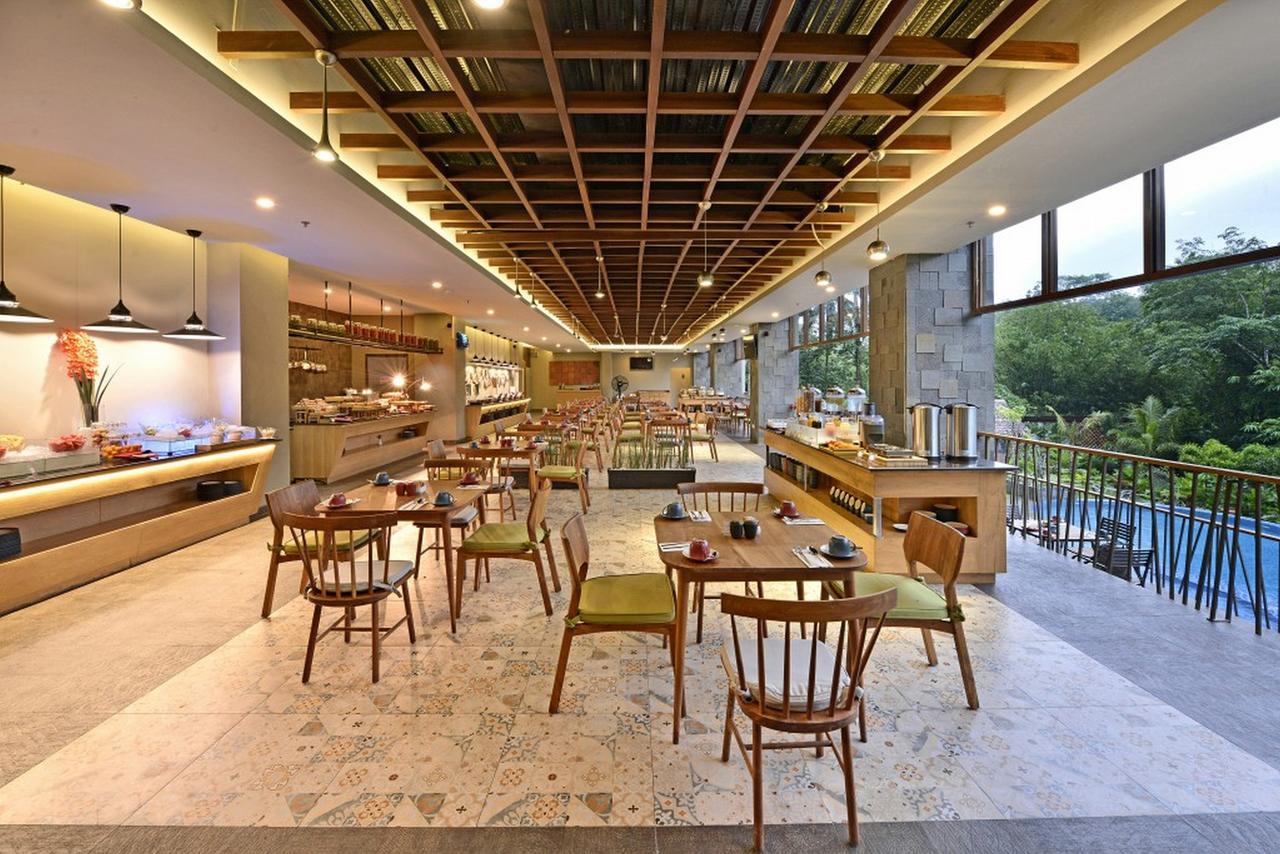 Famvida Hotel Lubuklinggau 외부 사진