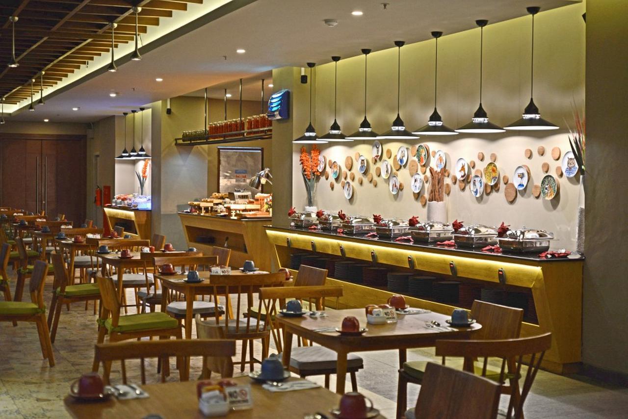 Famvida Hotel Lubuklinggau 외부 사진